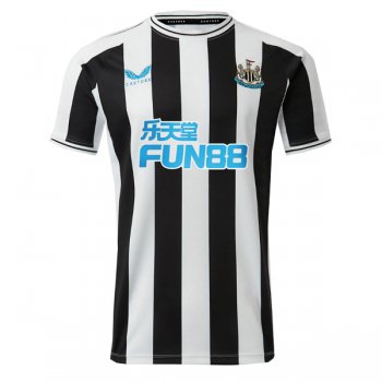 22-23 Newcastle United Home Jersey